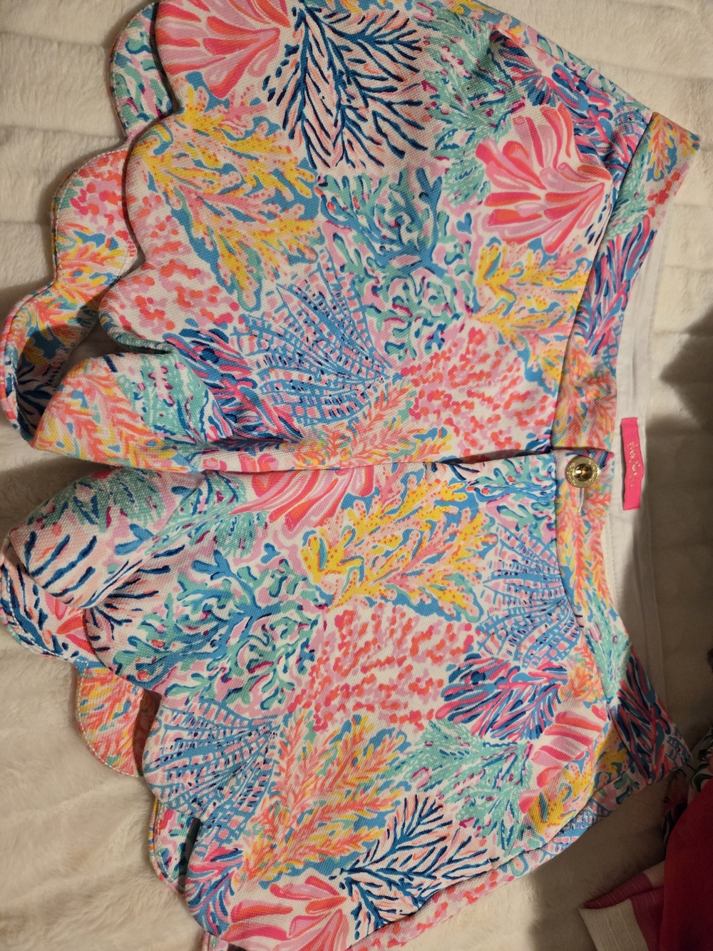 Lilly Pulitzer butter cup nip short splashdance